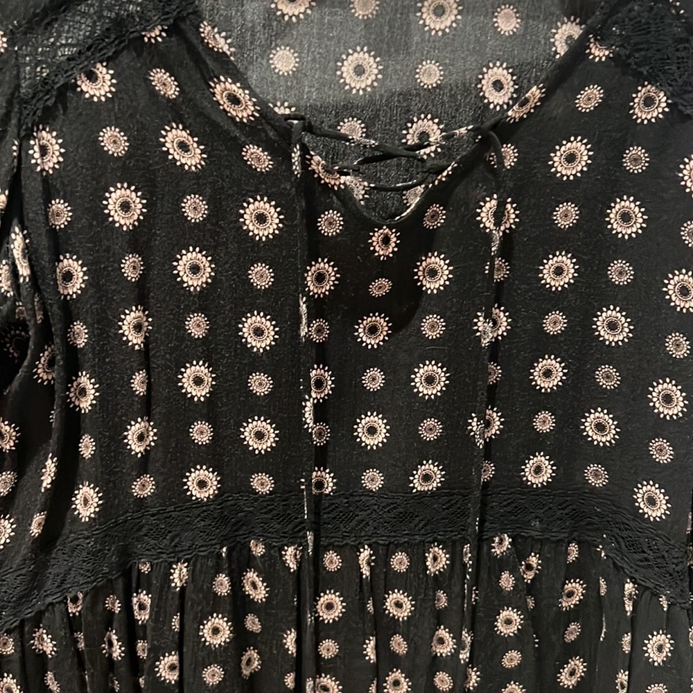 Blouse - Picture 3 of 4